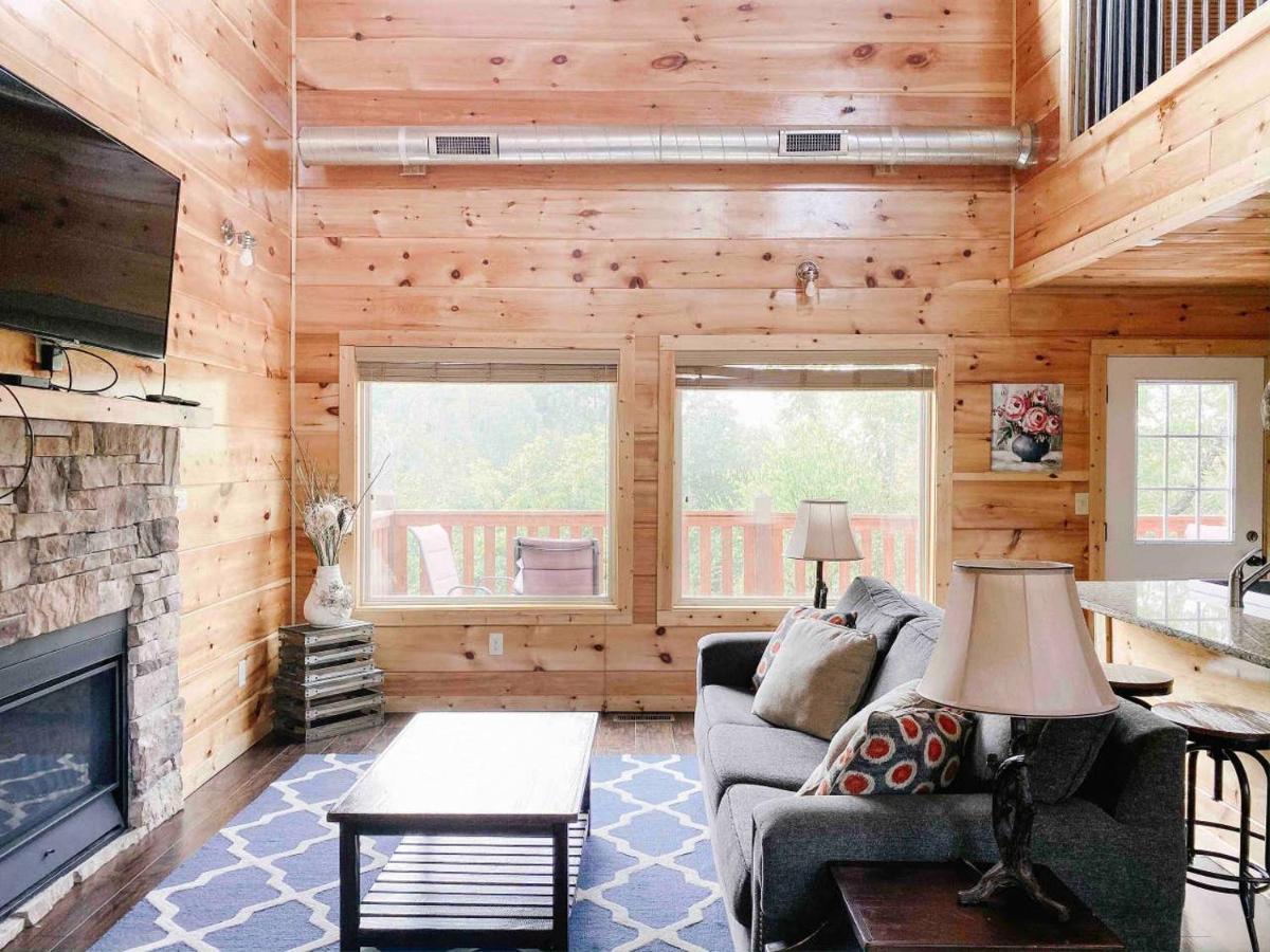 Splash Of Moonshine -Heated Indoor Pool, Hot Tub, Arcade Game Room Pigeon Forge Exterior photo